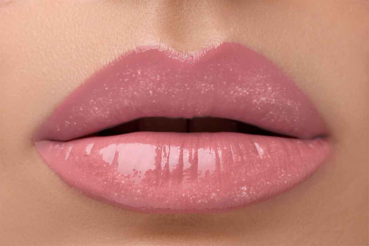 Moisture Burst Lip Glaze | Shop Organic Makeup by Liht Organics