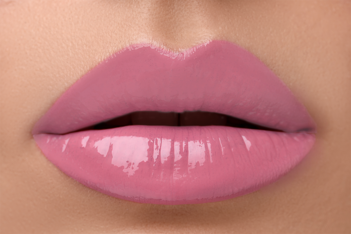 Color-Intense Liquid Lipstick