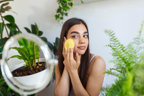 What Organic Makeup Really Means for Sensitive Skin Consumers