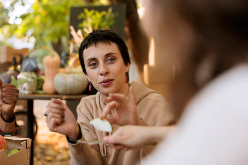 What Makes Liht Organics the Go-To Brand for Women Seeking Ethical Beauty Solutions