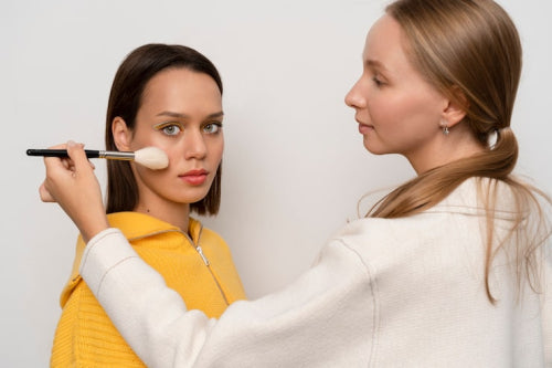 Comparing Clean vs Conventional Makeup Performance