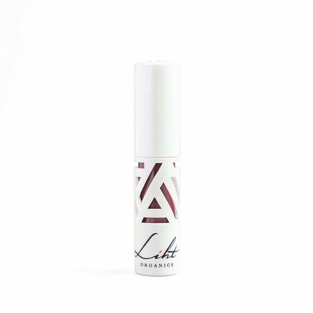 Color-Intense Liquid Lipstick