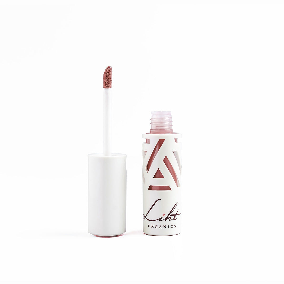Color-Intense Liquid Lipstick