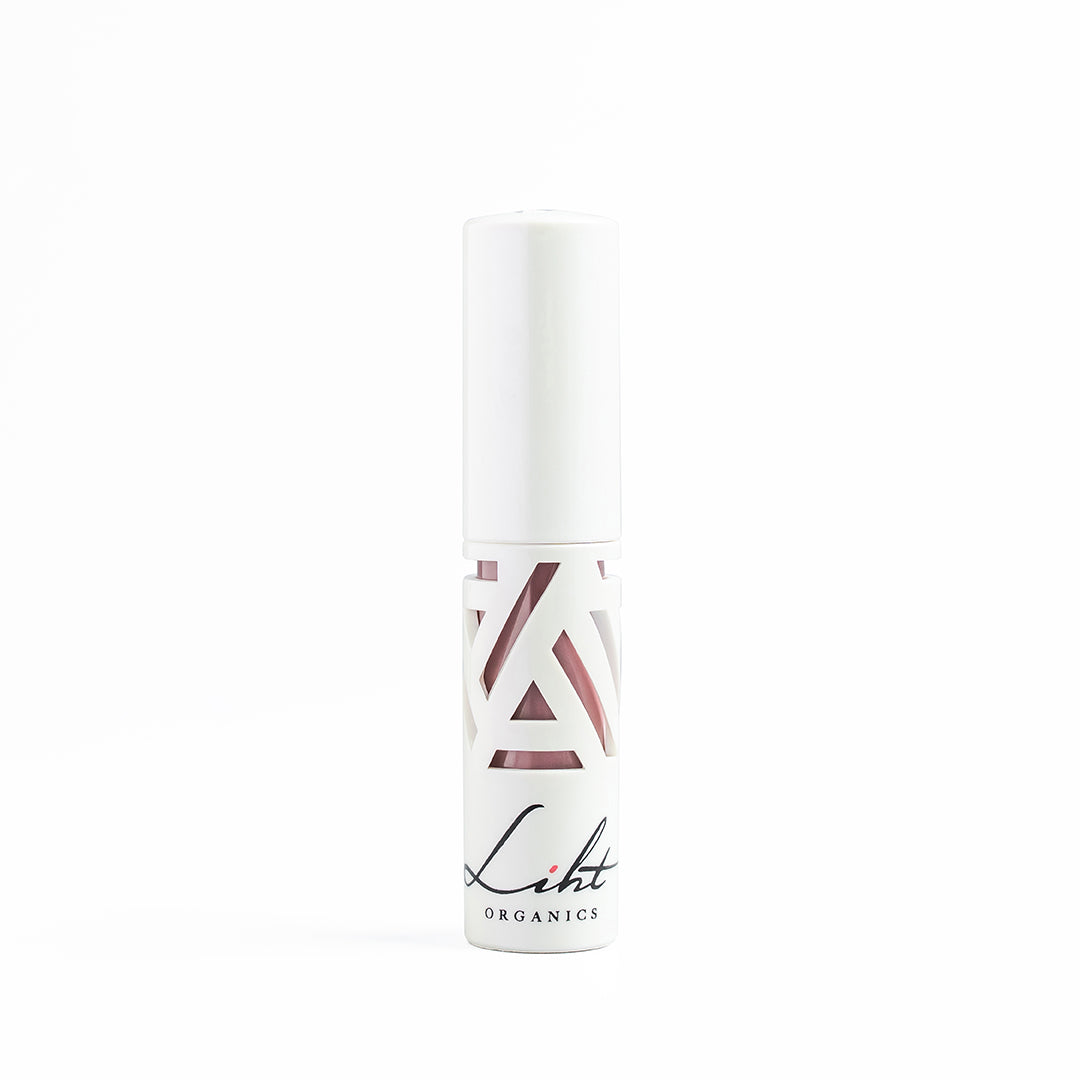 Color-Intense Liquid Lipstick