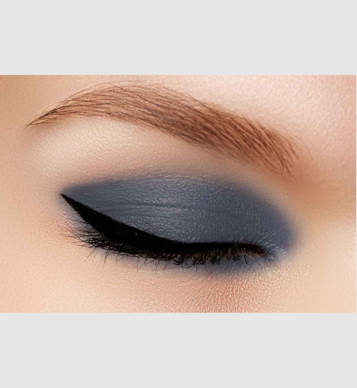 Illuminating Eyeshadow Refill Pan