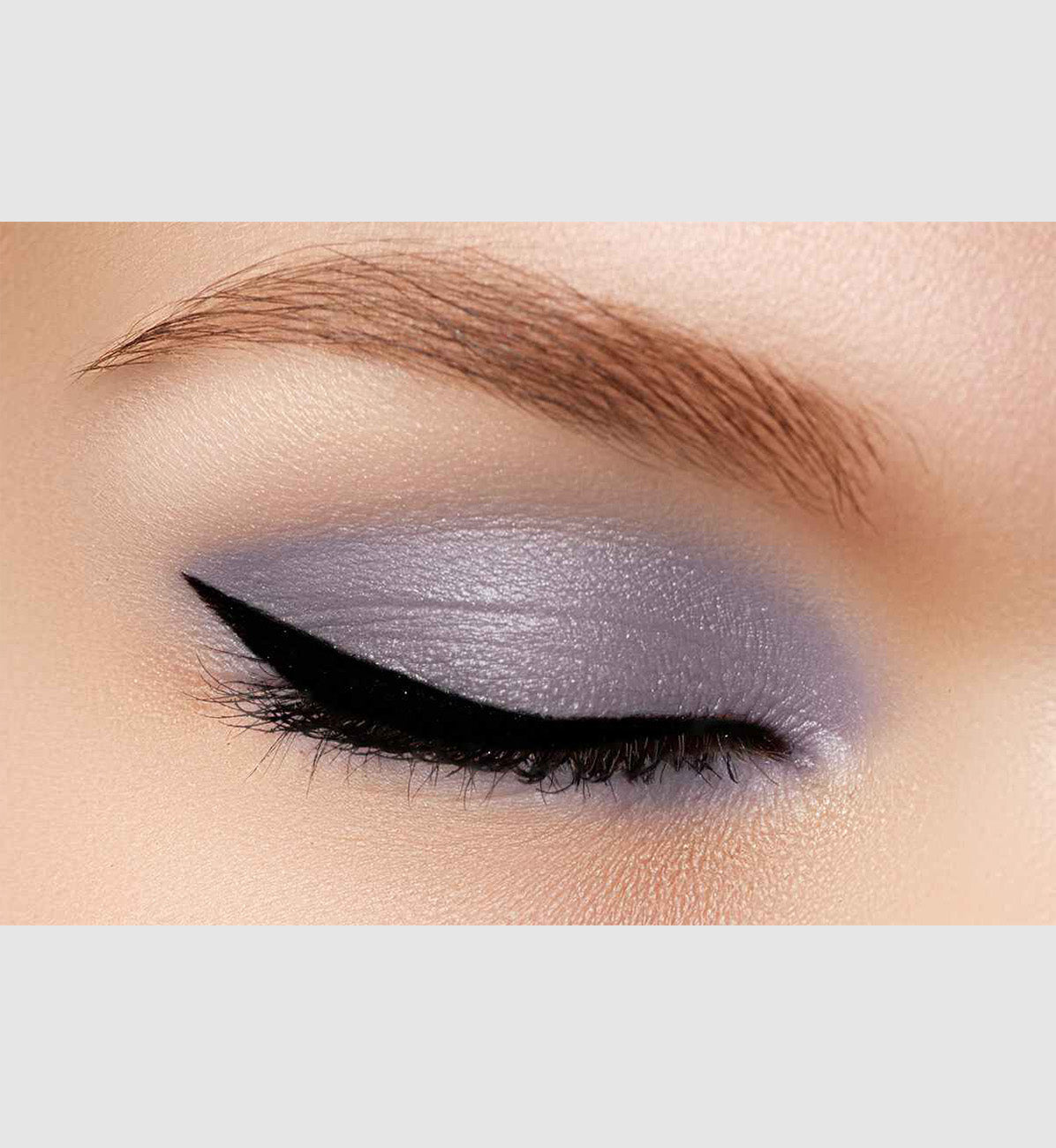 Illuminating Eyeshadow Refill Pan