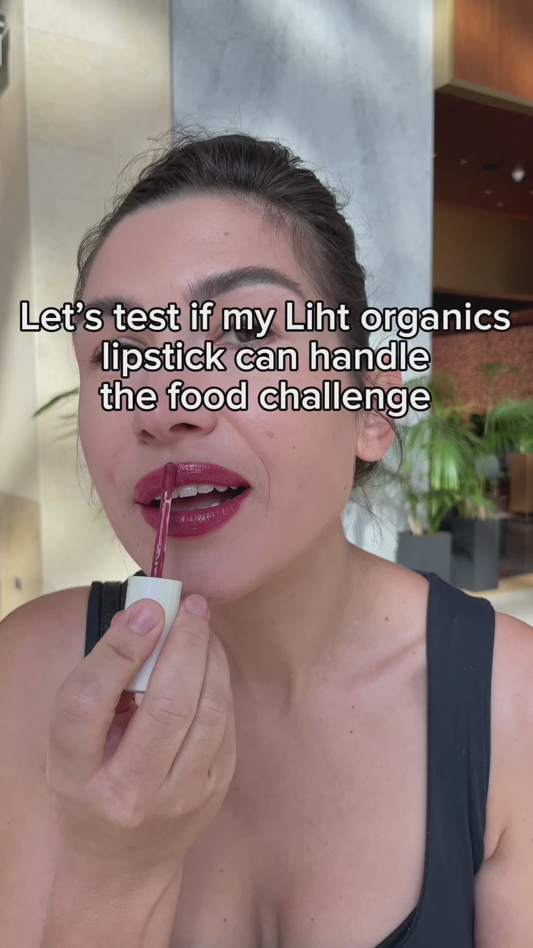 Color-Intense Liquid Lipstick